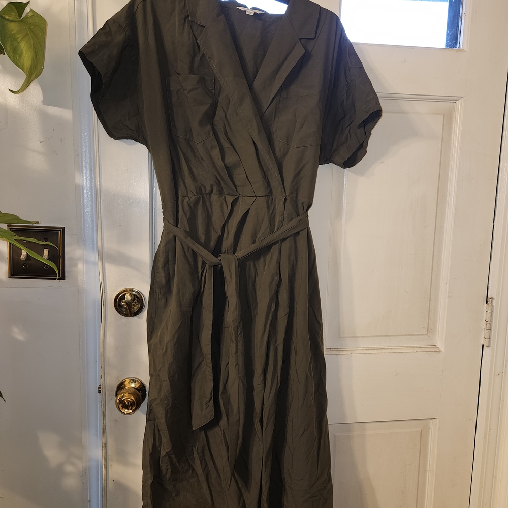 Elegant Olive Green Women's Dress